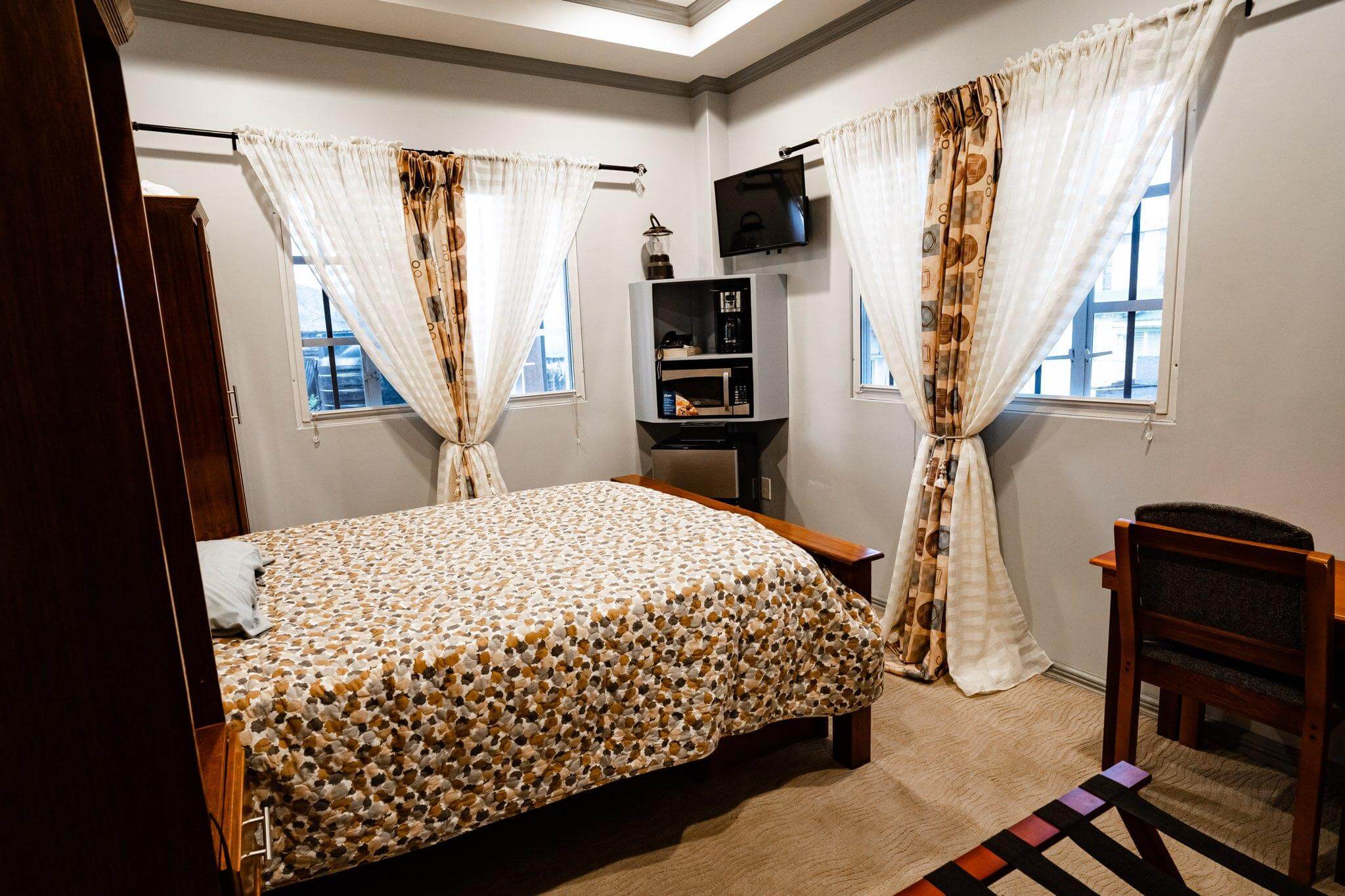 Guest room detail